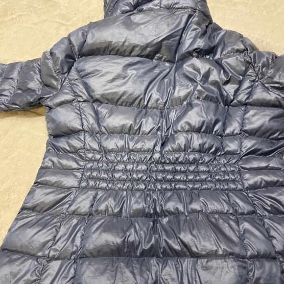 Calvin Klein light weight jacket - Picture 3 of 14